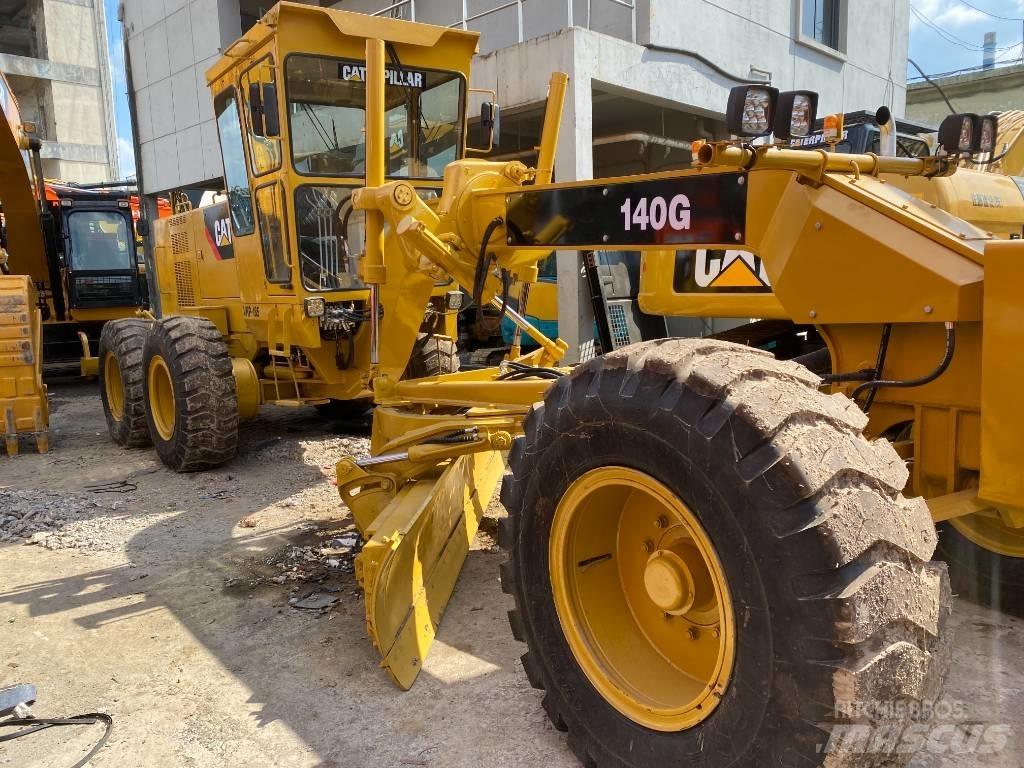 CAT 140 G Równiarki