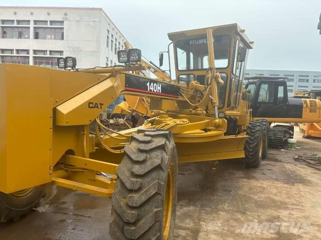 CAT 140 H Równiarki