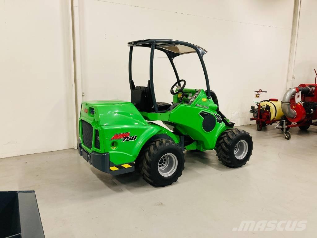 Avant 750 Miniładowarki