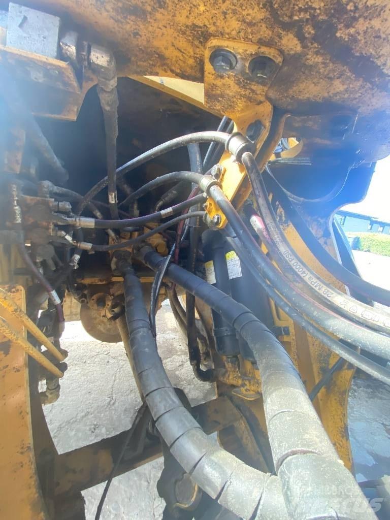 CAT 966 M Ładowarki kołowe