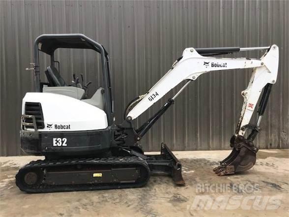 Bobcat E32M Minikoparki