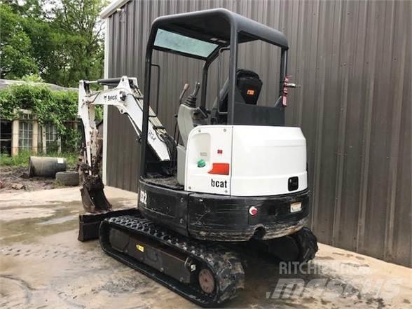 Bobcat E32M Minikoparki