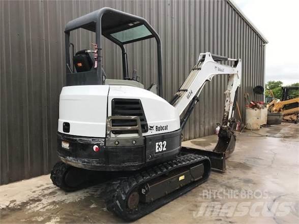 Bobcat E32M Minikoparki