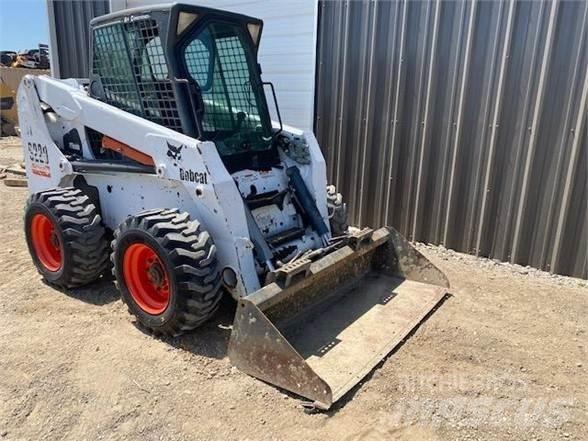 Bobcat S220 Ładowarki burtowe