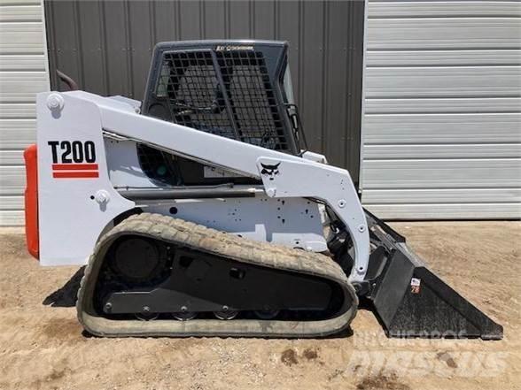 Bobcat T200 Ładowarki burtowe