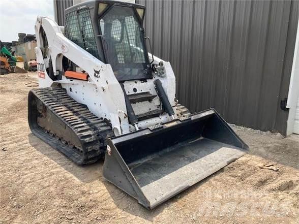 Bobcat T300 Ładowarki burtowe