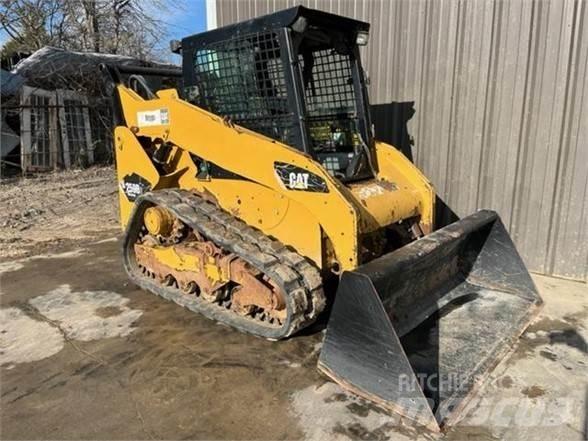 CAT 259B3 Ładowarki burtowe