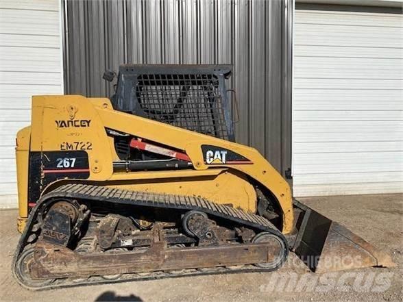 CAT 267 Ładowarki burtowe