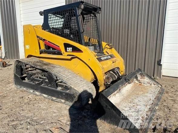 CAT 267 Ładowarki burtowe