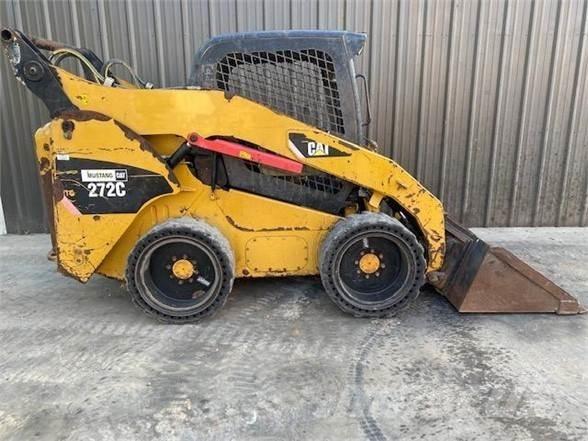 CAT 272C Ładowarki burtowe