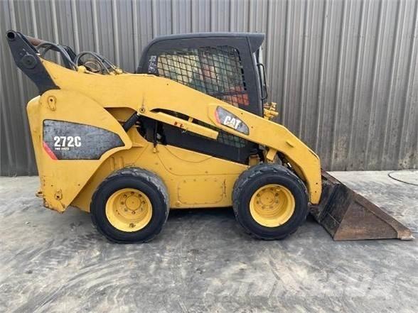 CAT 272C Ładowarki burtowe