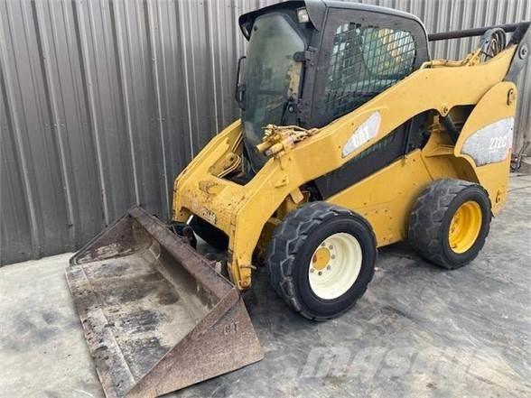 CAT 272C Ładowarki burtowe