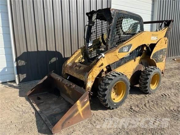 CAT 272C Ładowarki burtowe