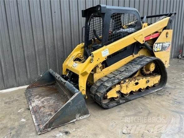 CAT 299D2 Ładowarki burtowe
