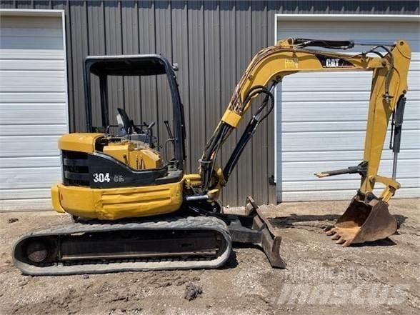CAT 304CR Minikoparki