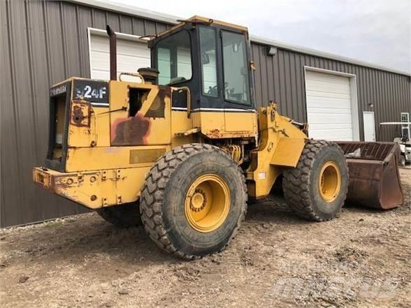 CAT 924F Ładowarki kołowe