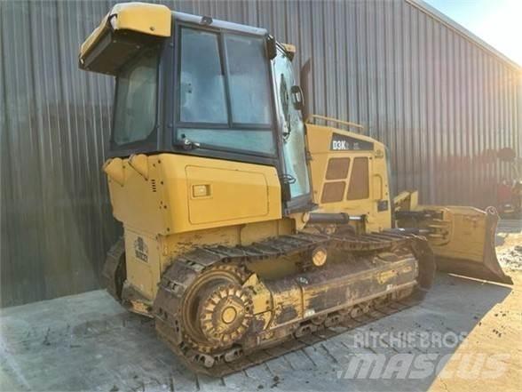CAT D3K2 Spycharki gąsienicowe