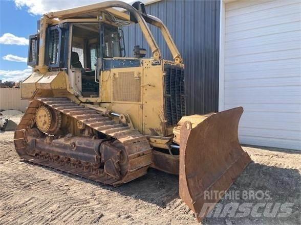CAT D5M XL Spycharki gąsienicowe