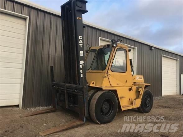 CAT V180B Wózki Diesla