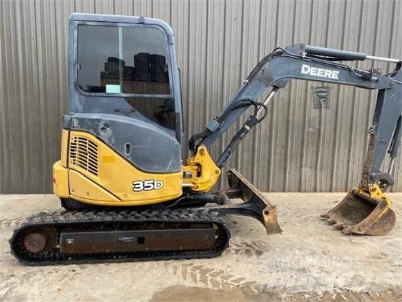 John Deere 35D Minikoparki