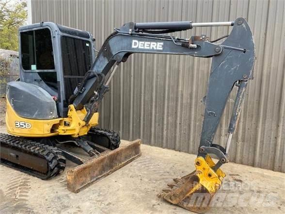 John Deere 35D Minikoparki
