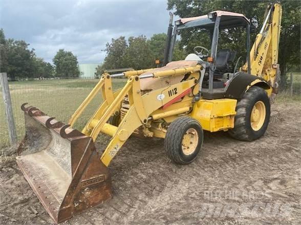 Komatsu WB140 Koparko-ładowarki