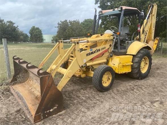 Komatsu WB140 Koparko-ładowarki