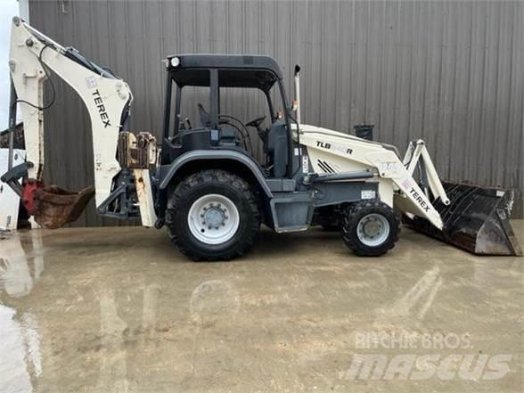 Terex TLB840R Koparko-ładowarki
