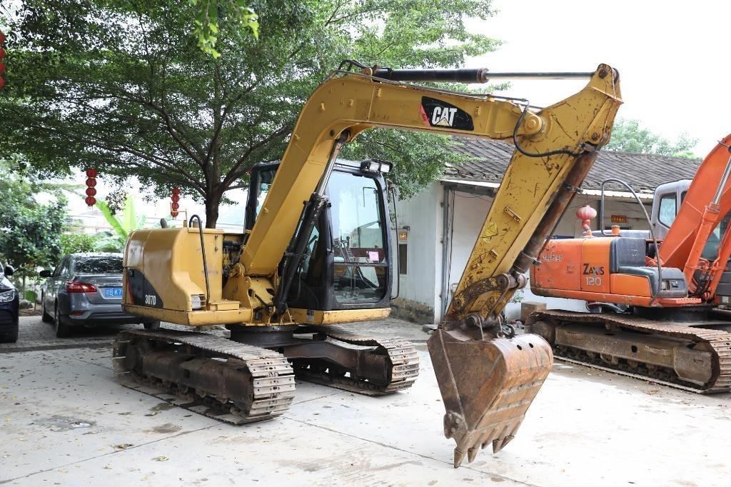 CAT 307 D Koparki gąsienicowe