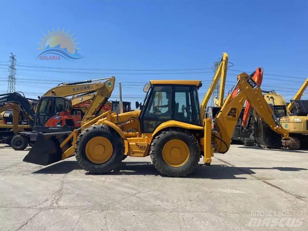 JCB 4 CX Koparko-ładowarki