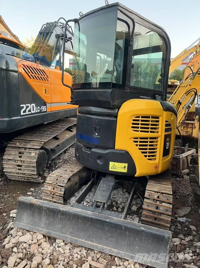 Komatsu PC 30 MR-2 Minikoparki