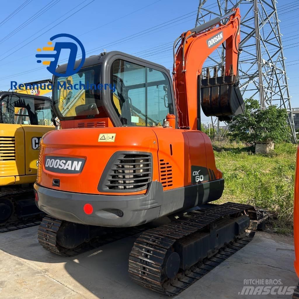 Doosan DX 60 Koparki gąsienicowe