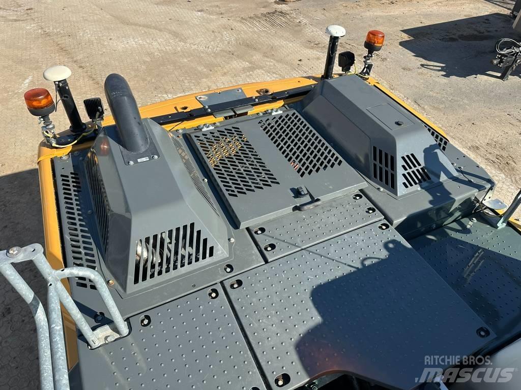 Liebherr R 922 G8 Koparki gąsienicowe