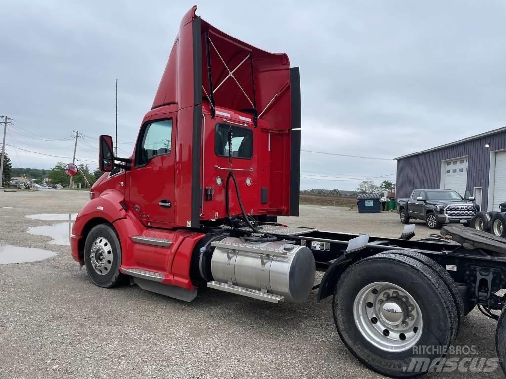 Kenworth T 680 Ciągniki siodłowe
