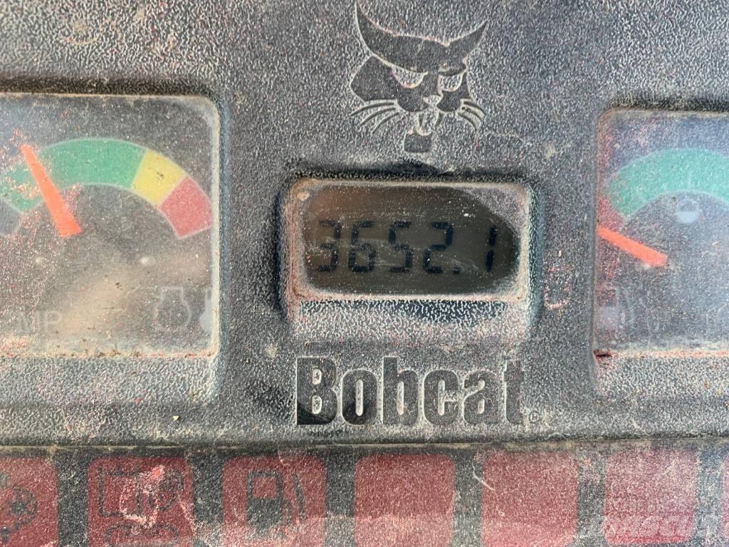 Bobcat 425 Minikoparki