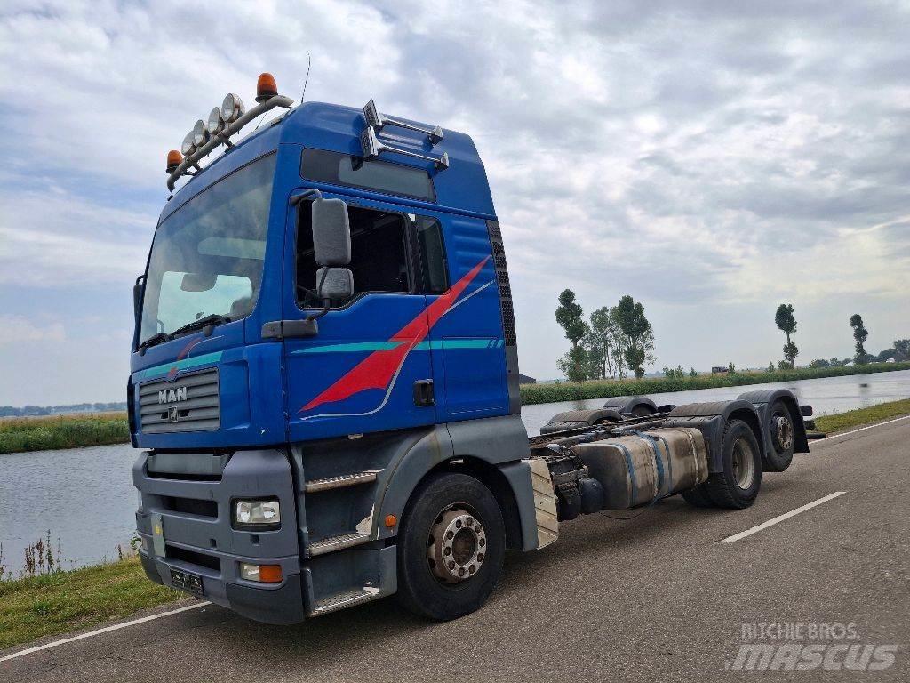 MAN TGA 26.390 6X2 Pojazdy pod zabudowę