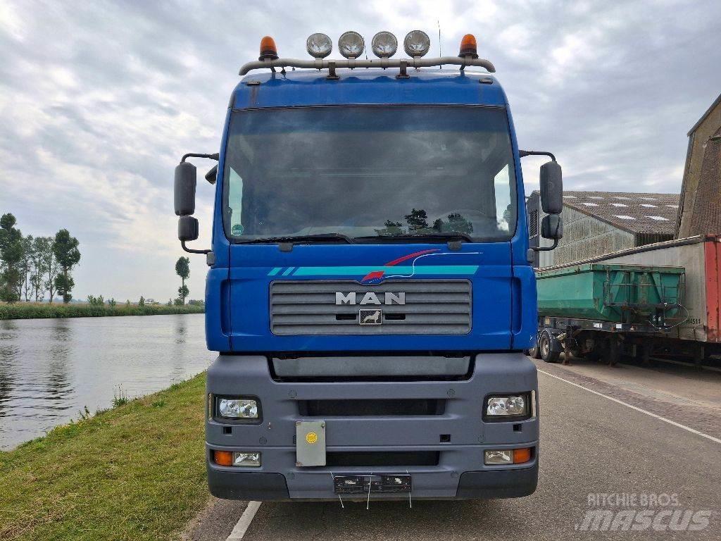 MAN TGA 26.390 6X2 Pojazdy pod zabudowę