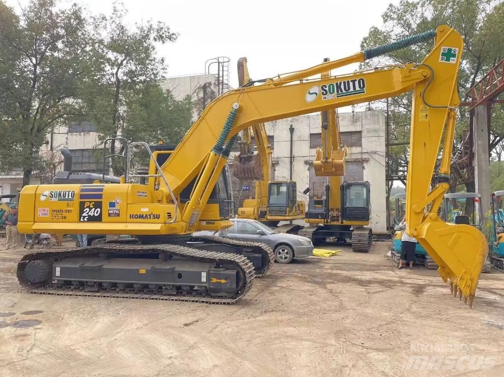 Komatsu PC240-8 Koparki gąsienicowe