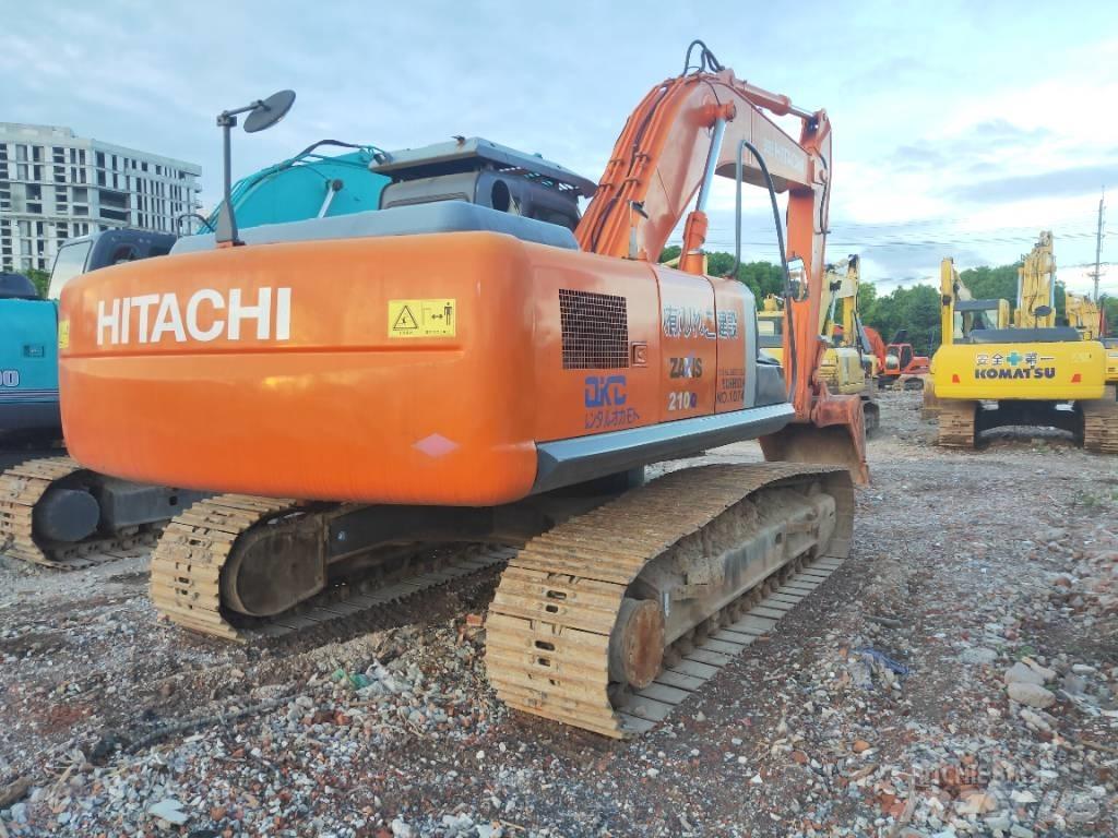 Hitachi ZX 210 Koparki gąsienicowe
