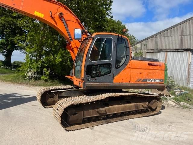Doosan DX 225 LC Koparki gąsienicowe