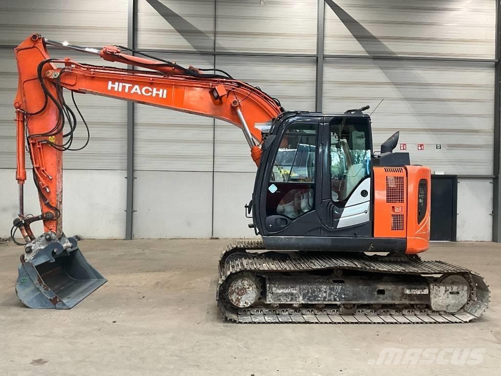 Hitachi ZX 135 US-6 Koparki gąsienicowe