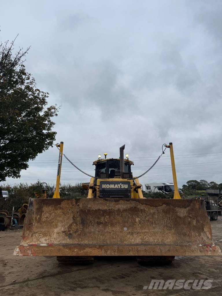 Komatsu D 65 PX-17 Spycharki gąsienicowe