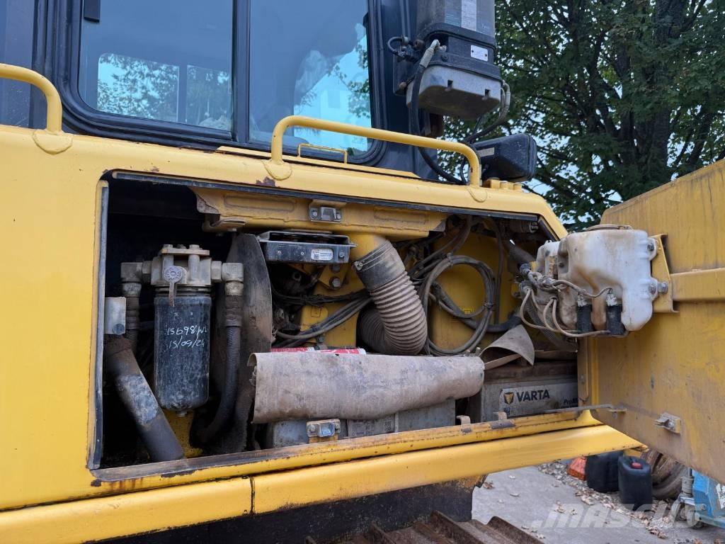 Komatsu D 65 PX-17 Spycharki gąsienicowe