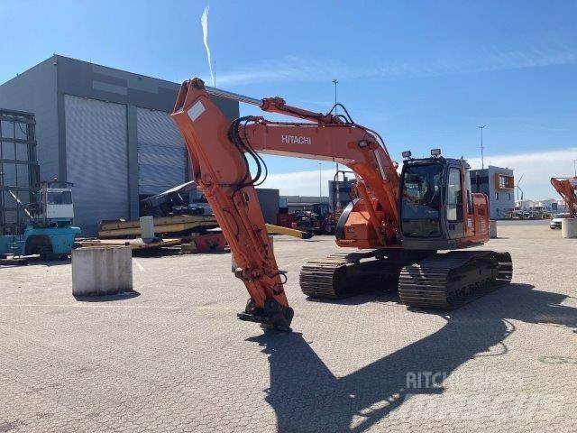 Hitachi ZX225USRLC Koparki gąsienicowe