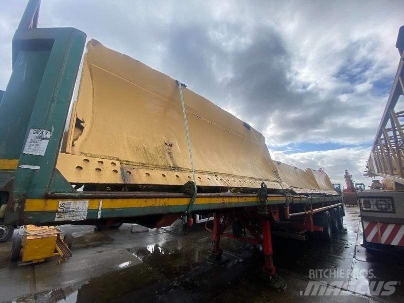 Komatsu D 85 P Spycharki gąsienicowe