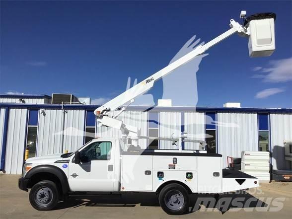Altec AT200A Podnośniki koszowe