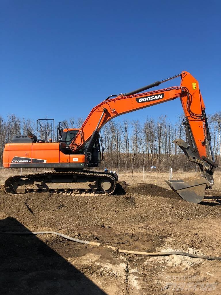 Develon DX225LC-5 Koparki gąsienicowe