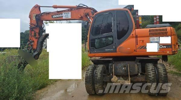 Doosan DX 140 W Koparki kołowe