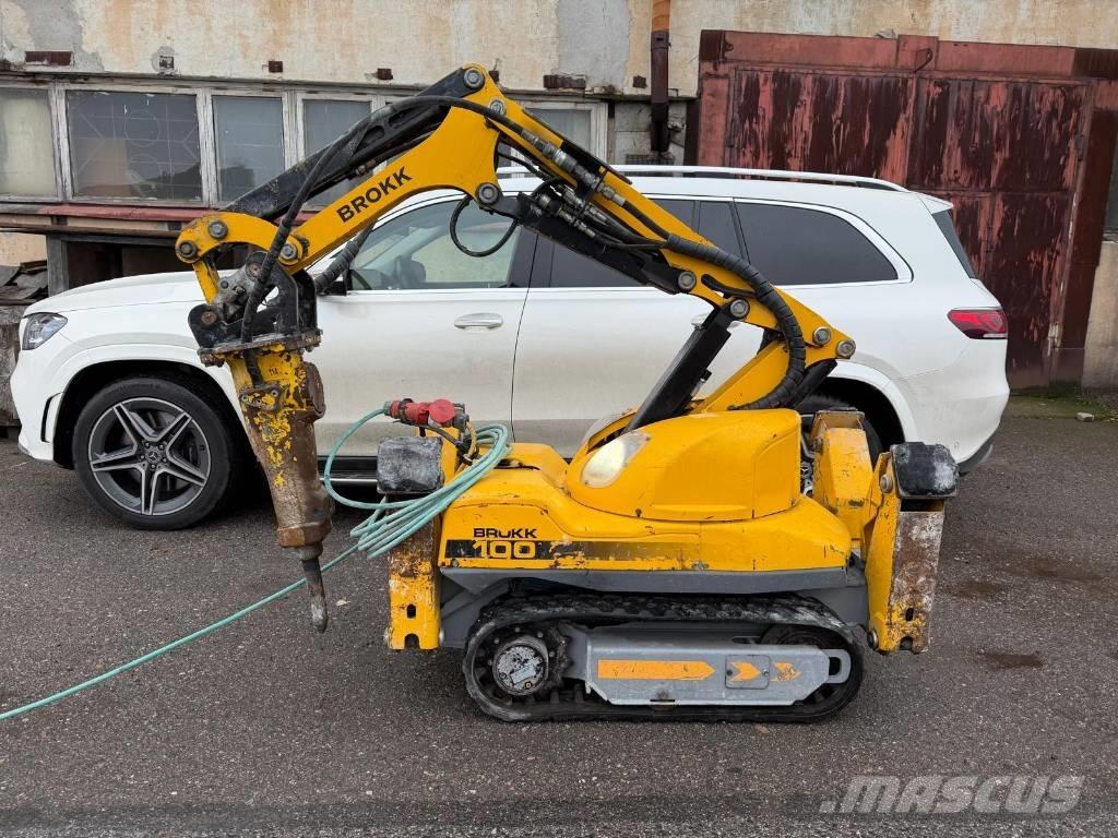Brokk 100 Koparki wyburzeniowe