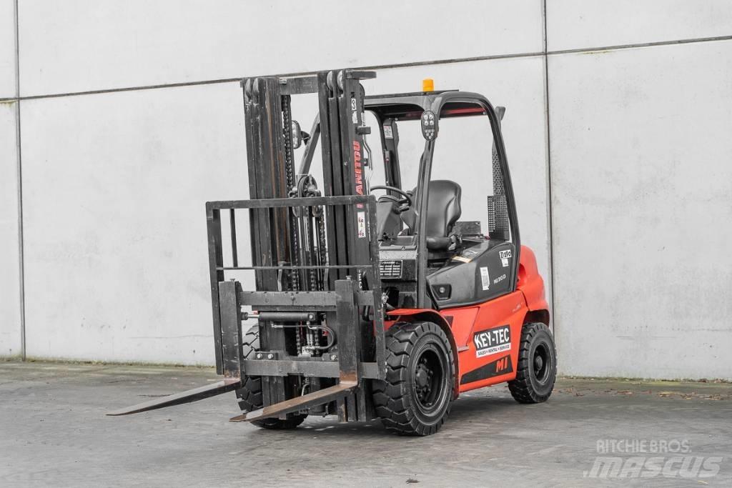 Manitou MI 30 D Wózki Diesla